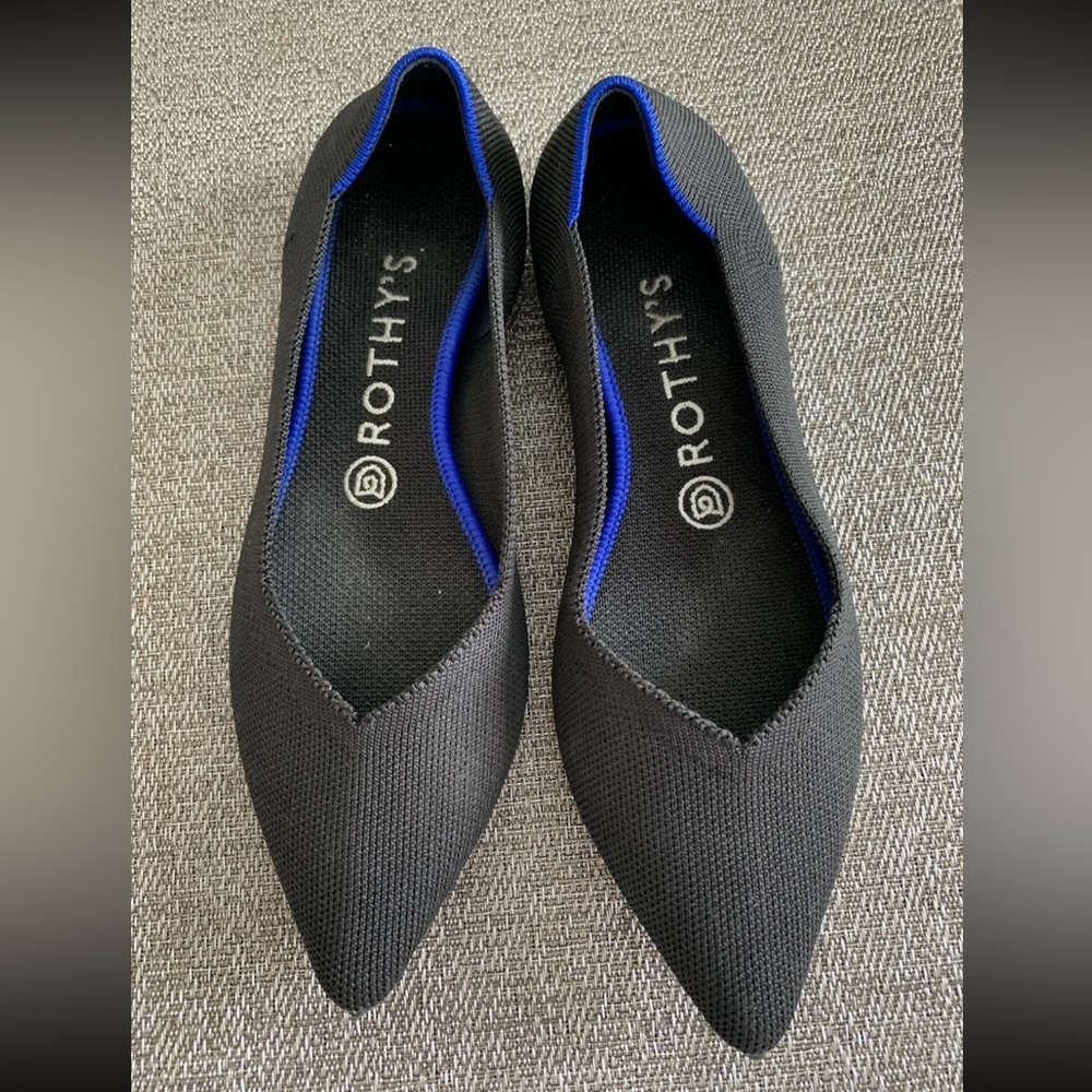 Rothys Black Honeycomb Points- Size 8- New WOB